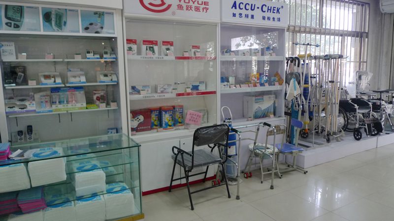 医用病床：尺寸、规格、材质与报价解析